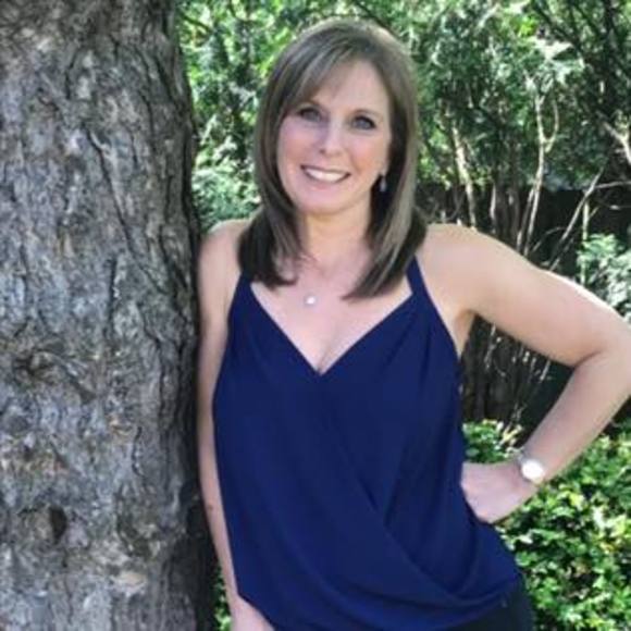 Meet your Posher, Lauri - Picture 1 of 1